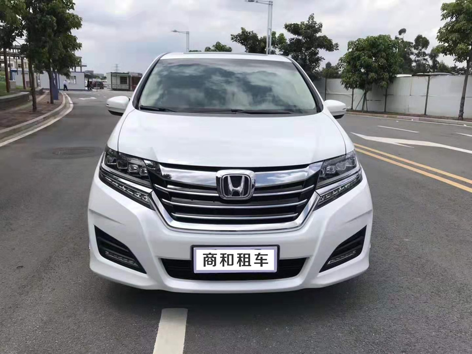 本田艾力绅豪华商务车